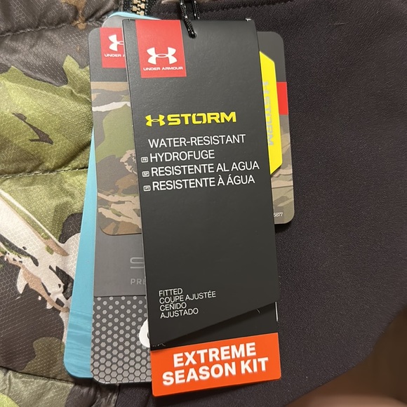 Under Armour Women’s Extreme Reversible Vest - Picture 4 of 5